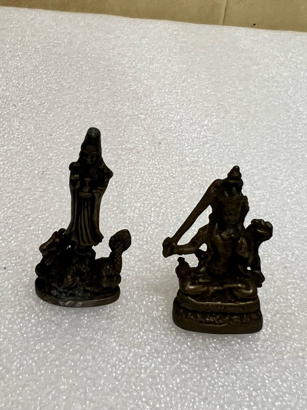 Chinese Tibet Buddha Bronze statue miniature - Picture 5 of 10